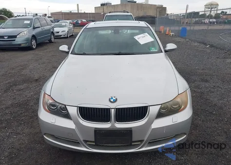 2008 BMW 328Xi Xi Sulev из США, поврежденный, VIN WBAVC73528KP39168